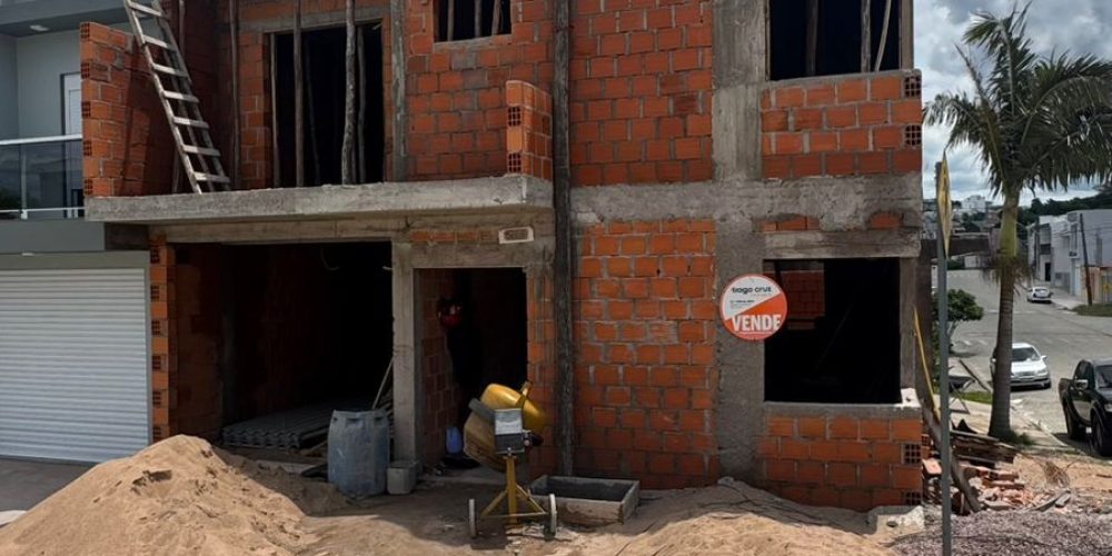 WhatsApp Image 2025-12-12 at 14.33.02